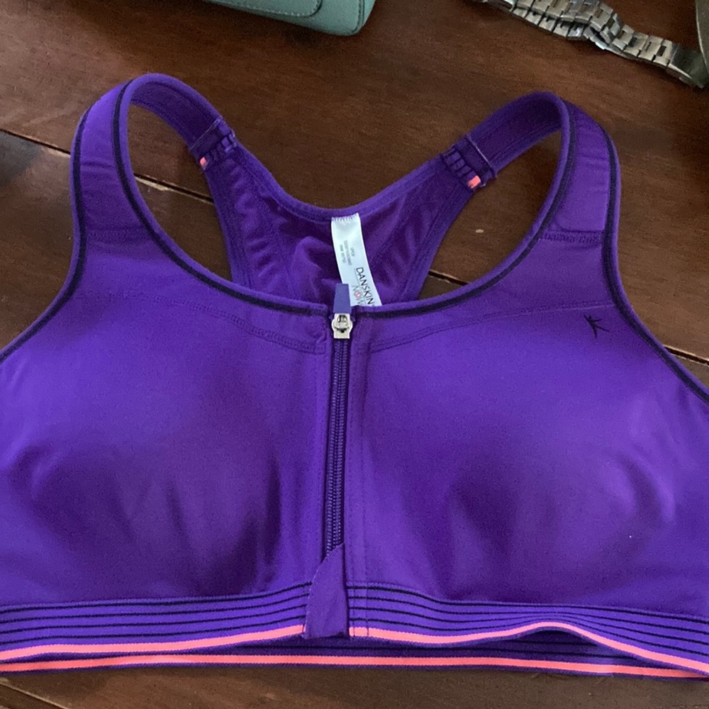 Danskin sports bra!